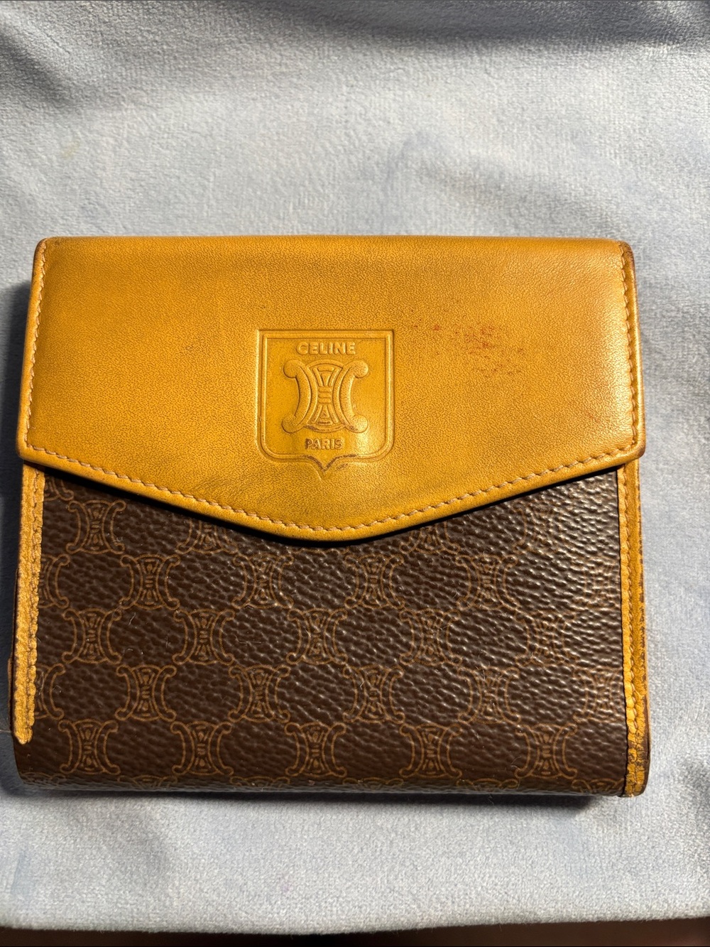 Vintage Celine Triomphe leather wallet